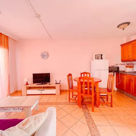 1 Bedroom In Parque Cattleya, Playa De Americas
