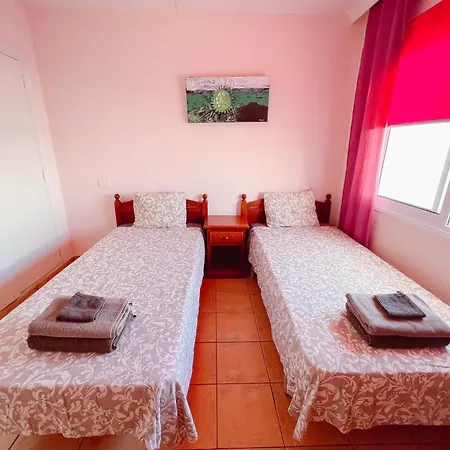 1 Bedroom In Parque Cattleya, Playa De Americas Apartment